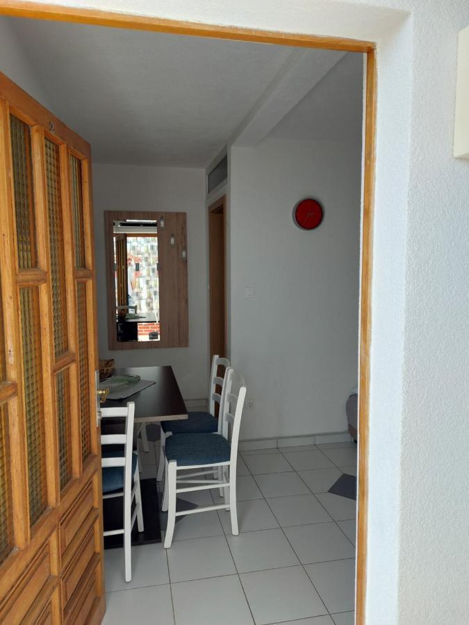 Apartmani Luka Baška Voda Eksteriør bilde