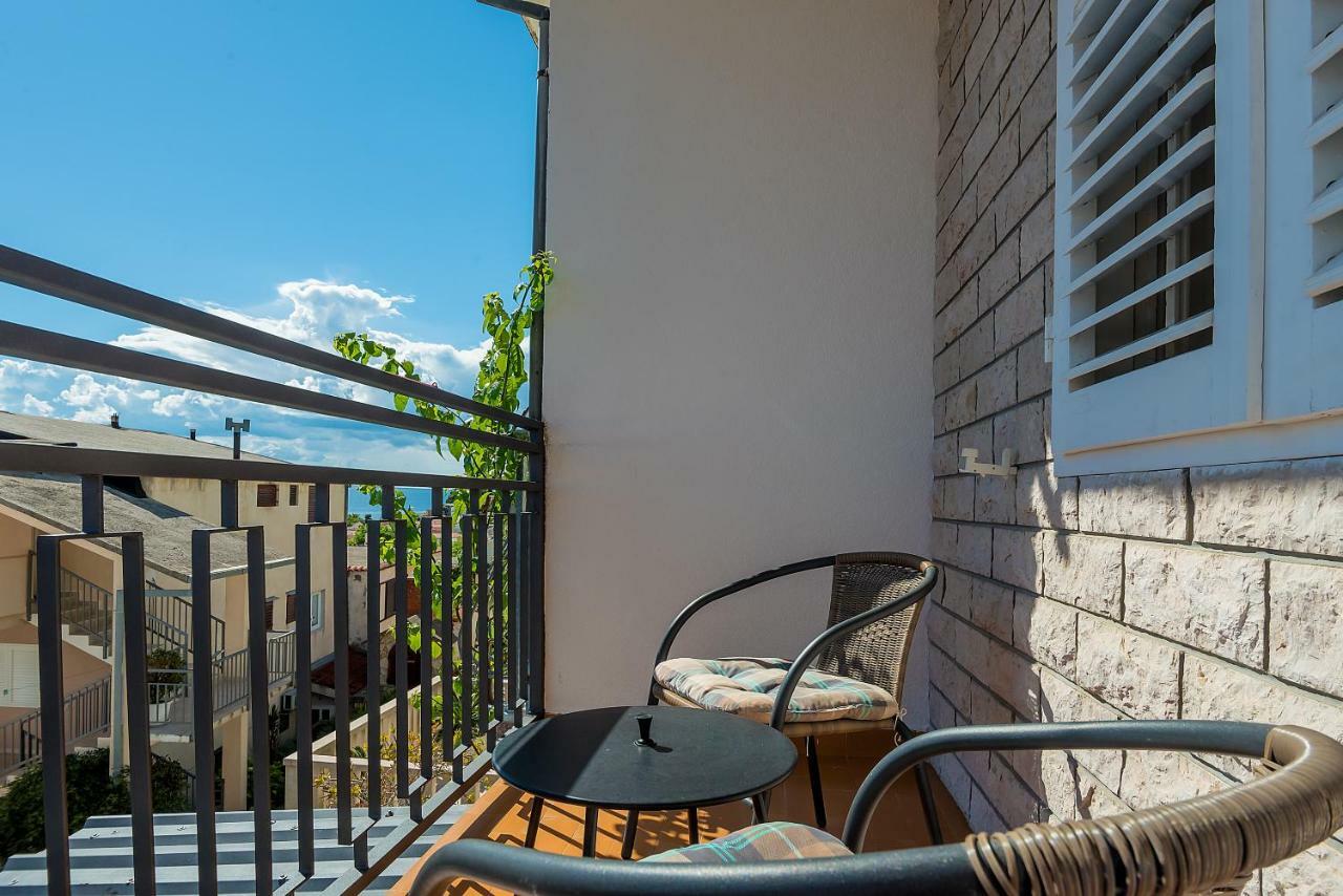 Apartmani Luka Baška Voda Eksteriør bilde
